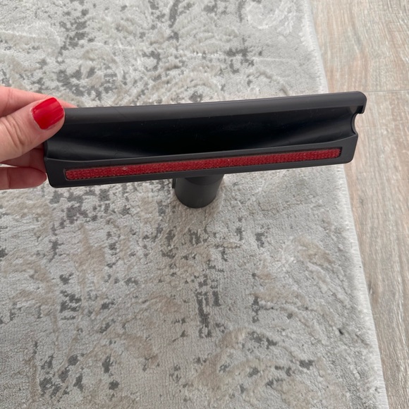 Dyson attachments (5) - Picture 8 of 11